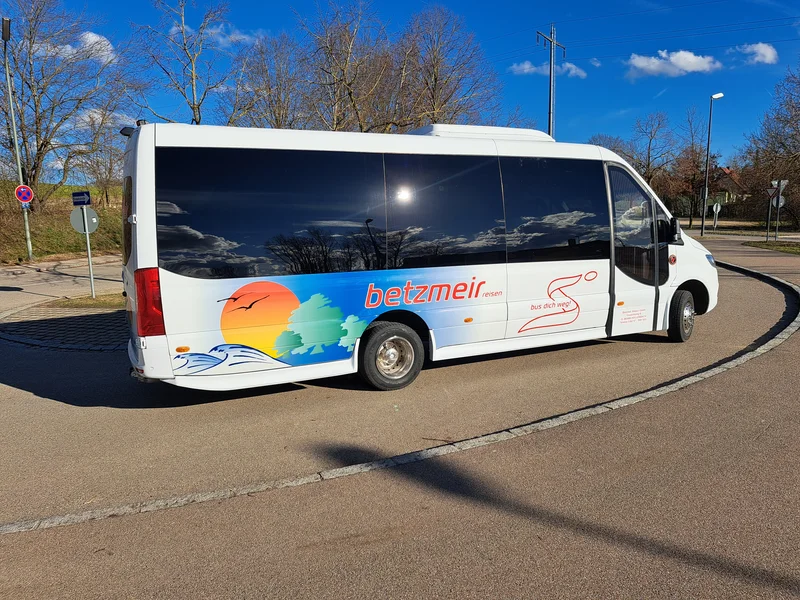 BUS AIC BR 901 / Bild 1